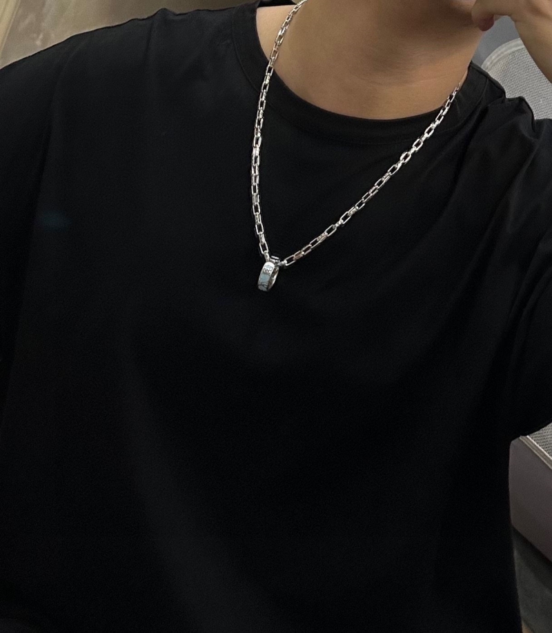 LV Necklaces